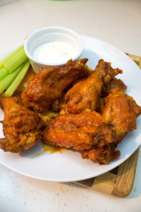 Ultimate-Chicken-Wings-Plate-Vertical